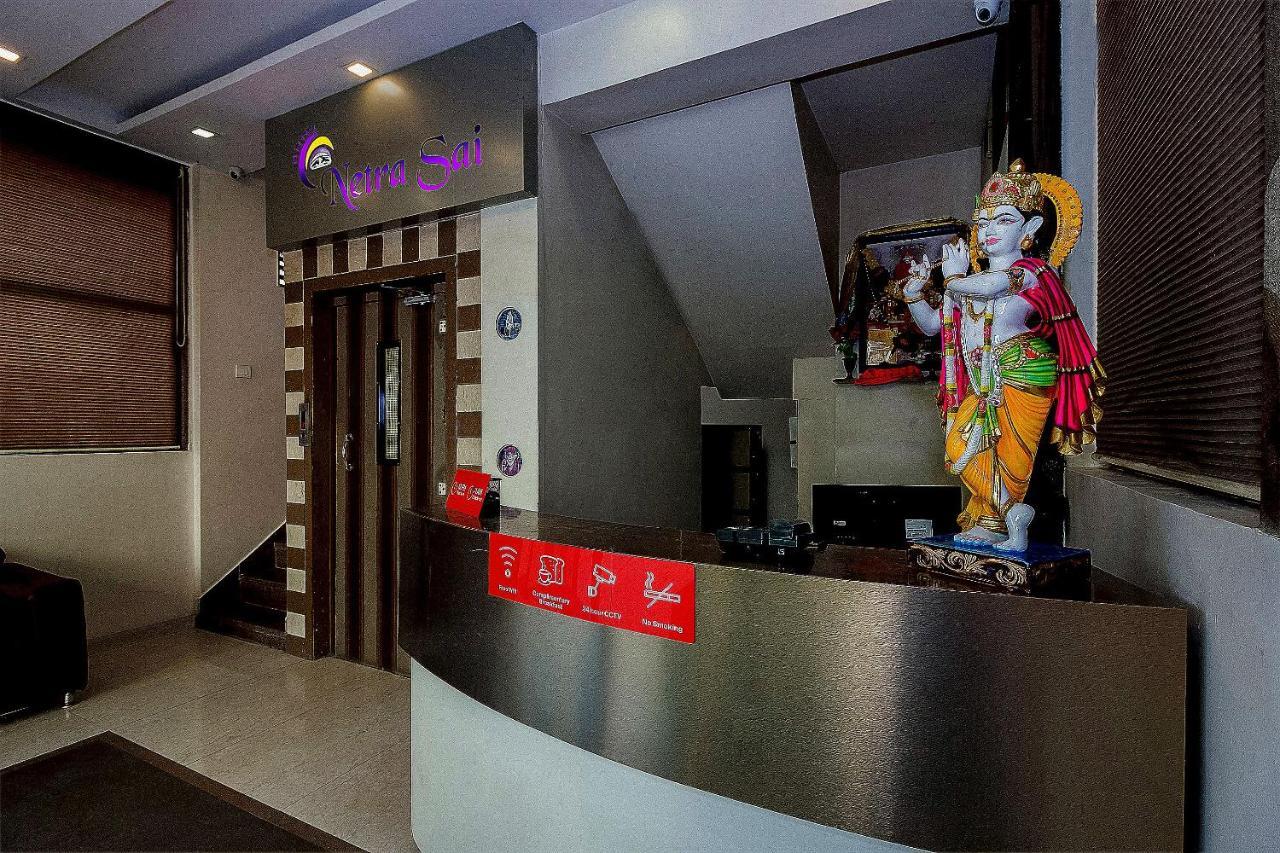 Hotel Netra Sai Sirdi Kültér fotó